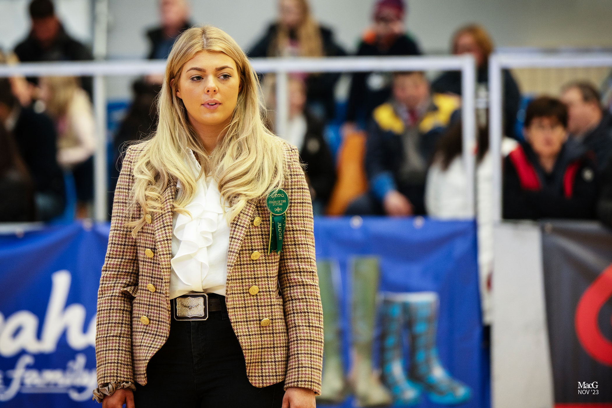 Judge, Maddie Clarke assessing the line.